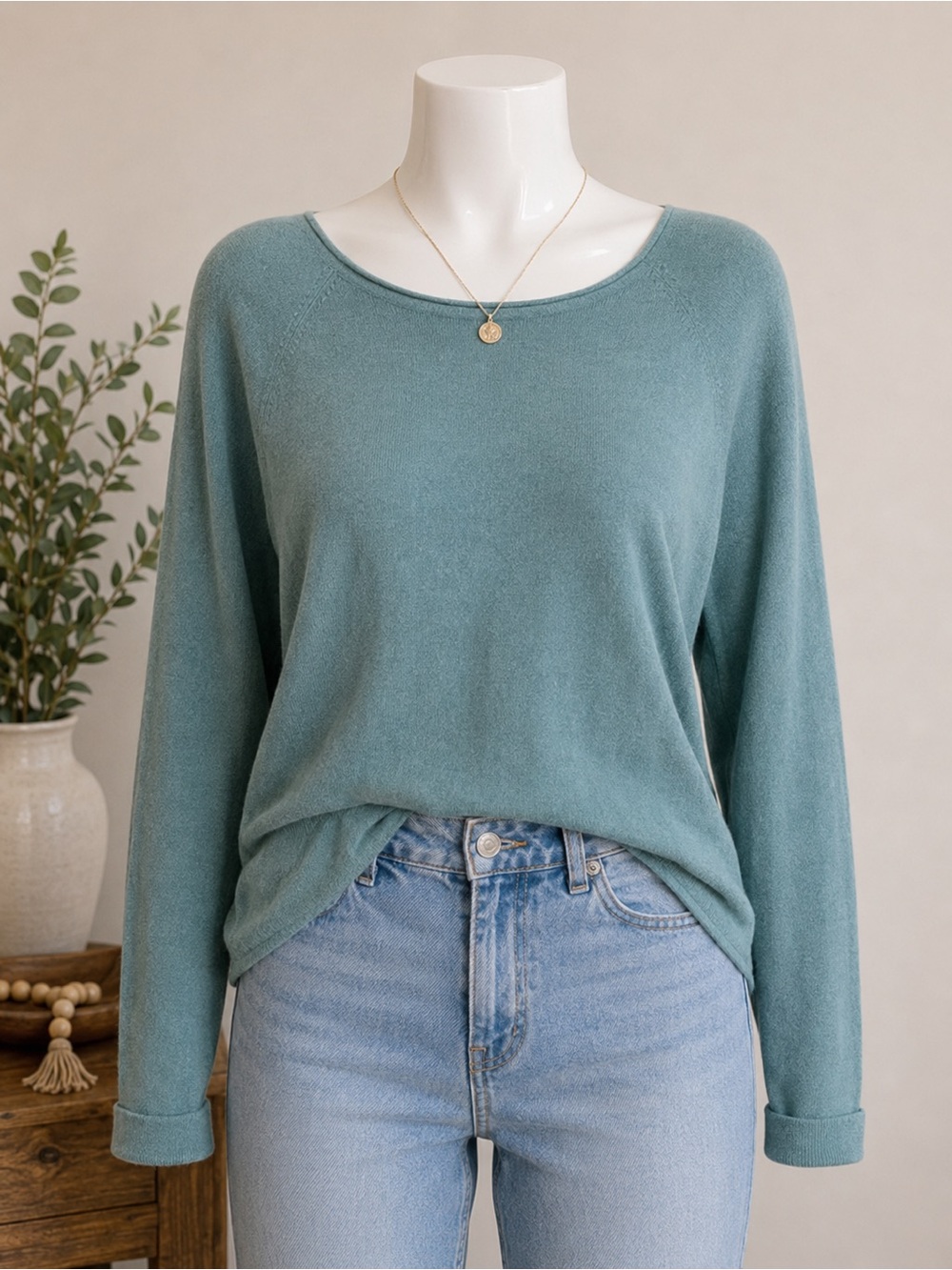 The Nines Women’s Long Sleeve Knit Top Size Small Teal Crew Neck Lightweight